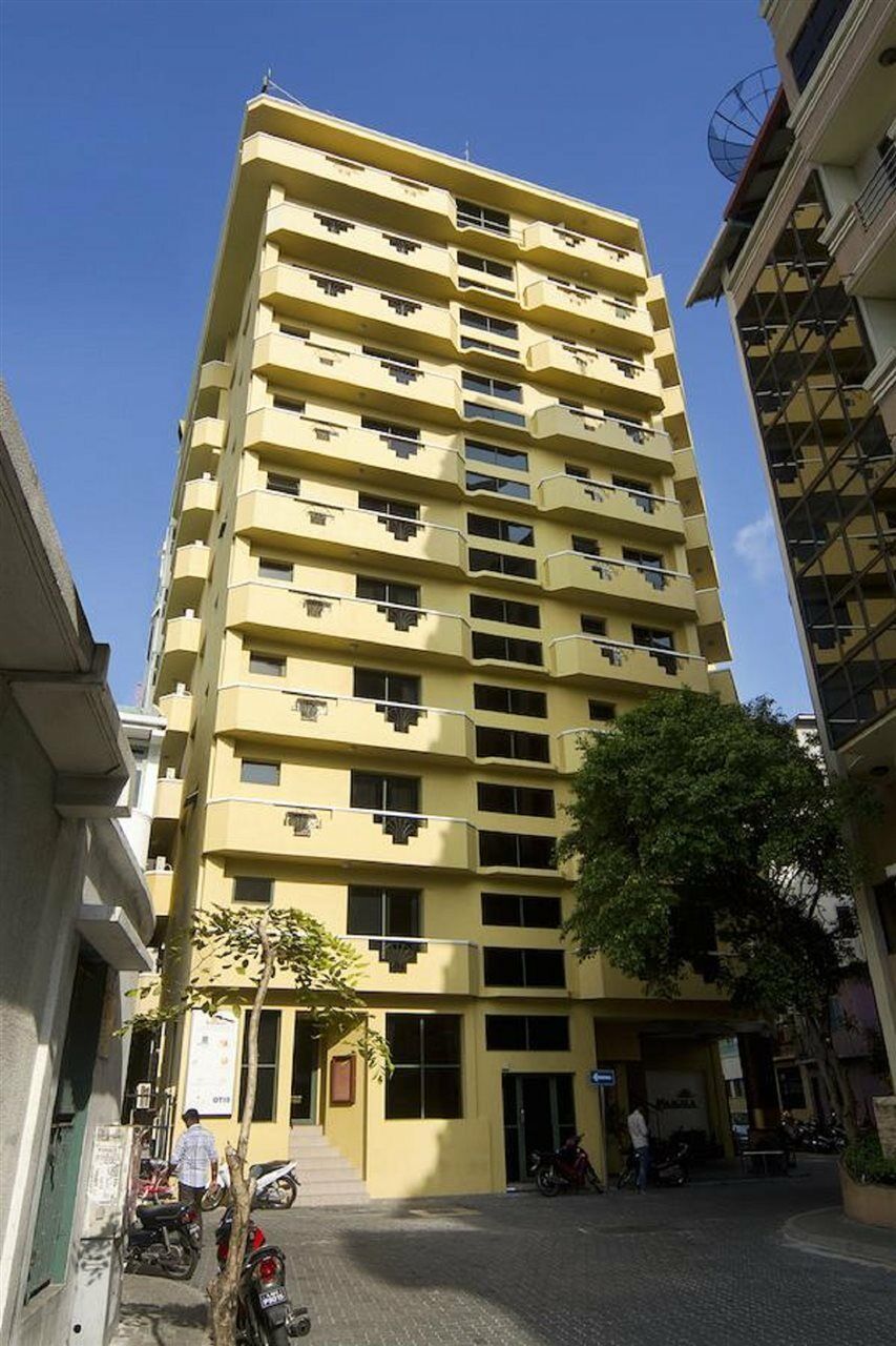 Mookai Hotel Male Exterior photo